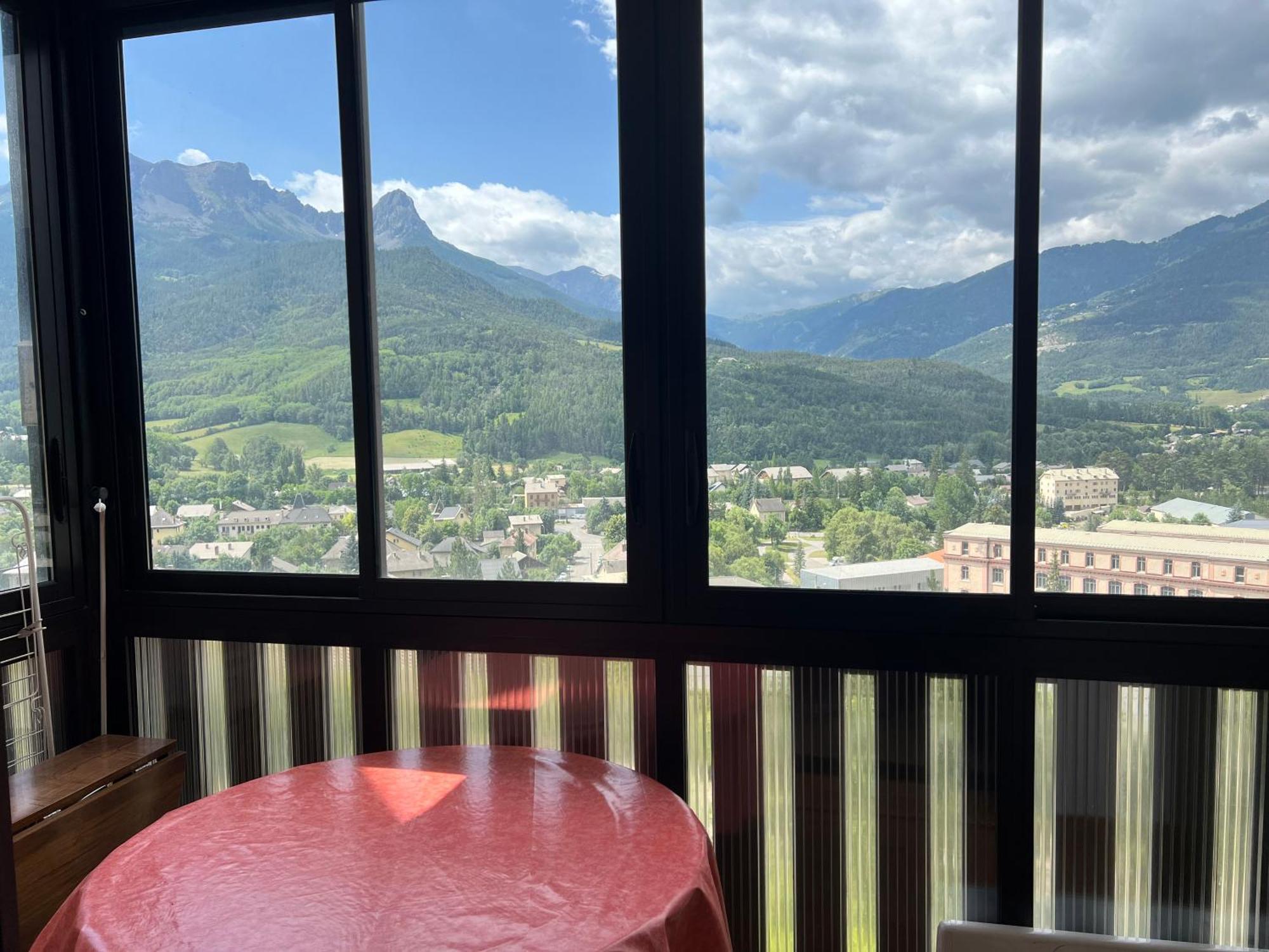 Apartamento Terrasse Adroit T2 Barcelonnette - Wi-Fi Gratuit - 7 Couchages Exterior foto